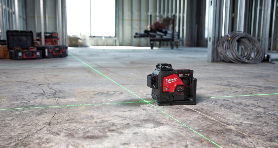 Máy cân mực laser Milwaukee M12 3PL-0 thiết kế dã chiến dùng pin 12V