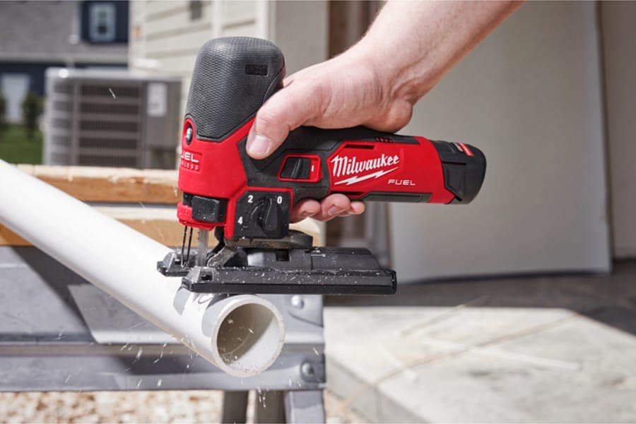 Máy cưa lọng M12 FJS với tốc độ lên tới 3000spm
