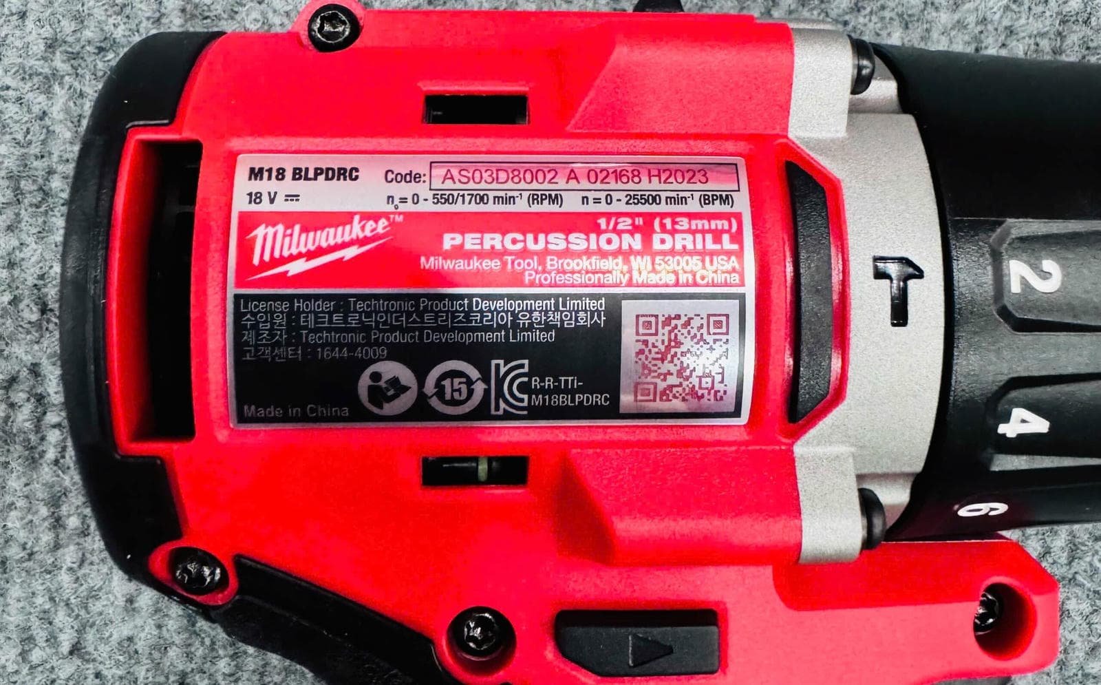 Máy khoan động lực không có chổi than cầm tay M18 BLPDRC-0C0