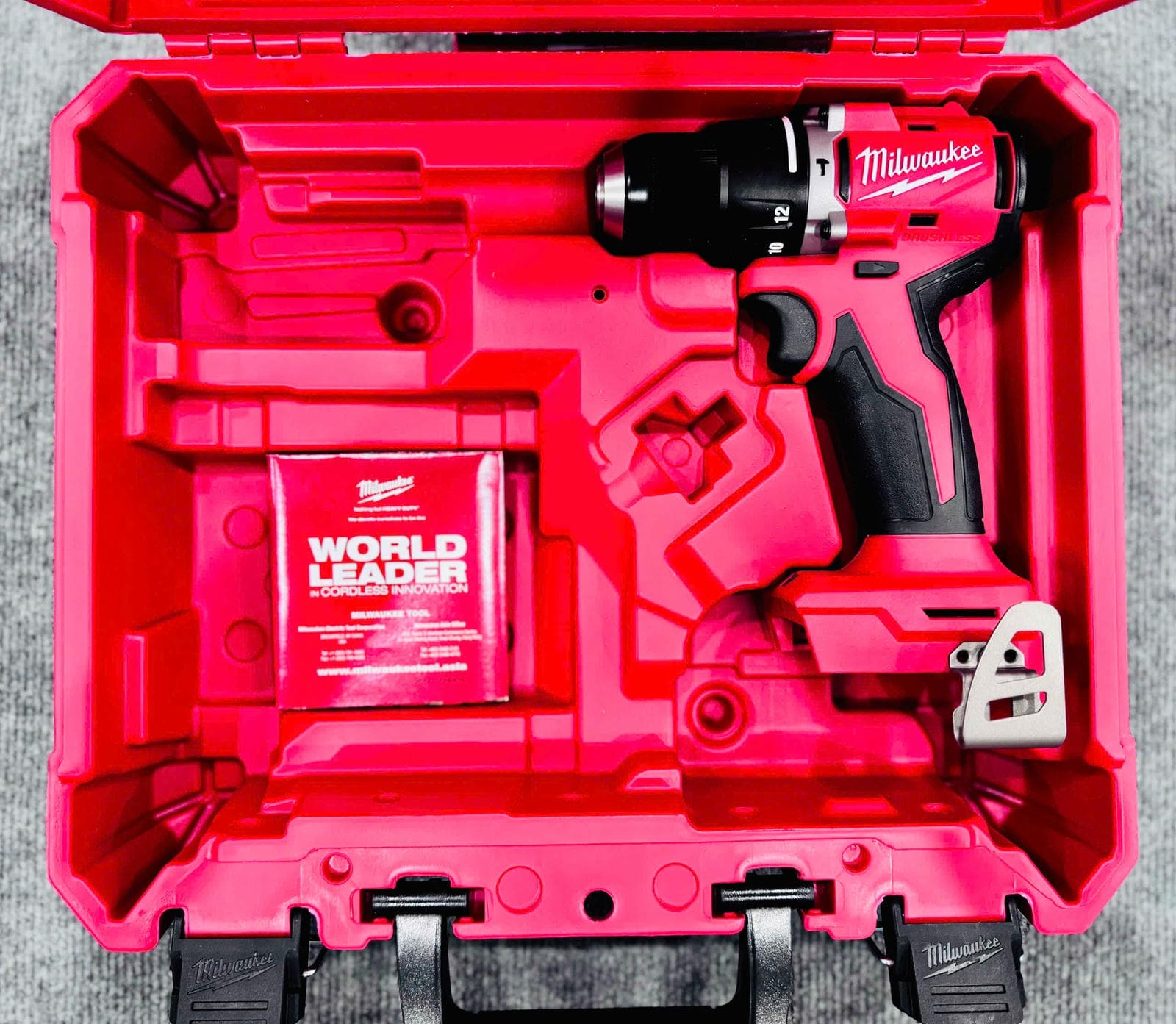 Máy khoan động lực không có chổi than cầm tay M18 BLPDRC-0C0