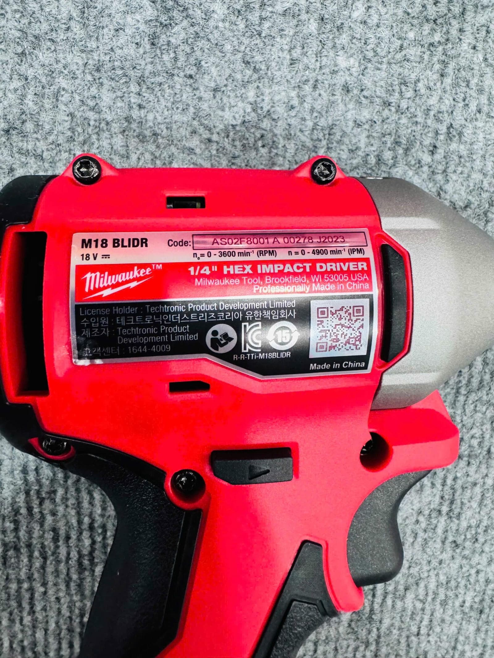 Máy vặn vít không chổi than M18 BLIDR-0C0