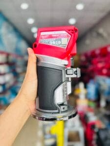 Máy phay dùng pin 18V Milwaukee M18 FTR-0X0