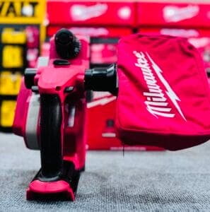 Máy bào dùng pin 18V Milwaukee M18 BP-0