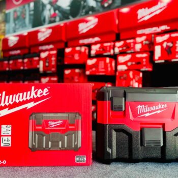 Máy hút bụi khô và ướt dùng pin 18V Milwaukee M18 VC-2-0