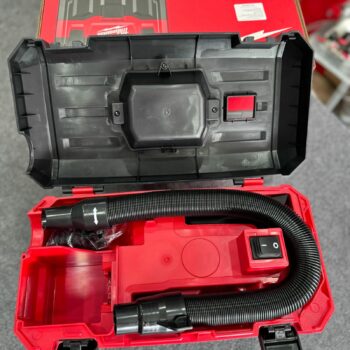Máy hút bụi khô và ướt dùng pin 18V Milwaukee M18 VC-2-0