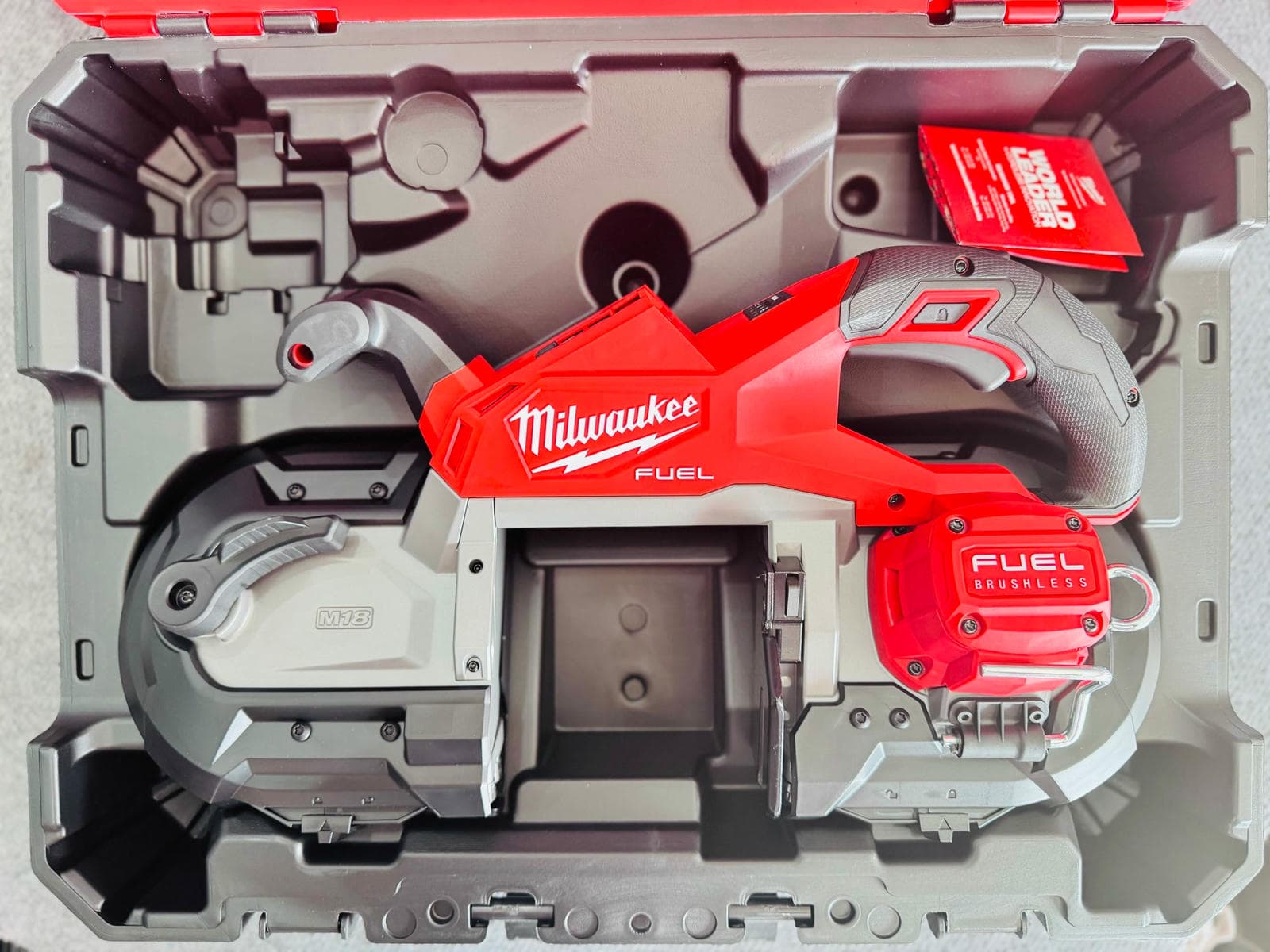 Máy cưa vòng dùng pin 18V Milwaukee M18 FBS125