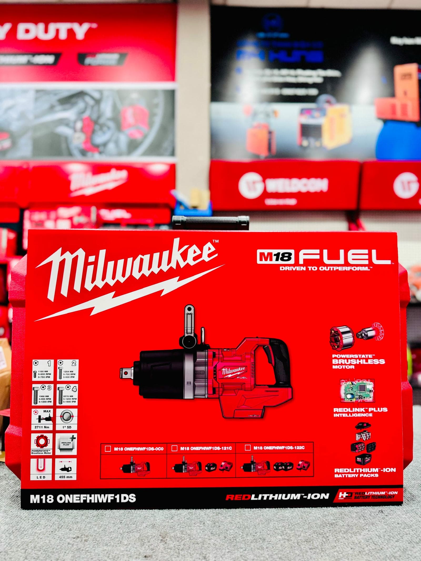 Máy siết bu lông dùng pin 18V Milwaukee M18 ONEFHIWF1DS-0