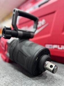 Máy siết bu lông dùng pin 18V Milwaukee M18 ONEFHIWF1DS-0