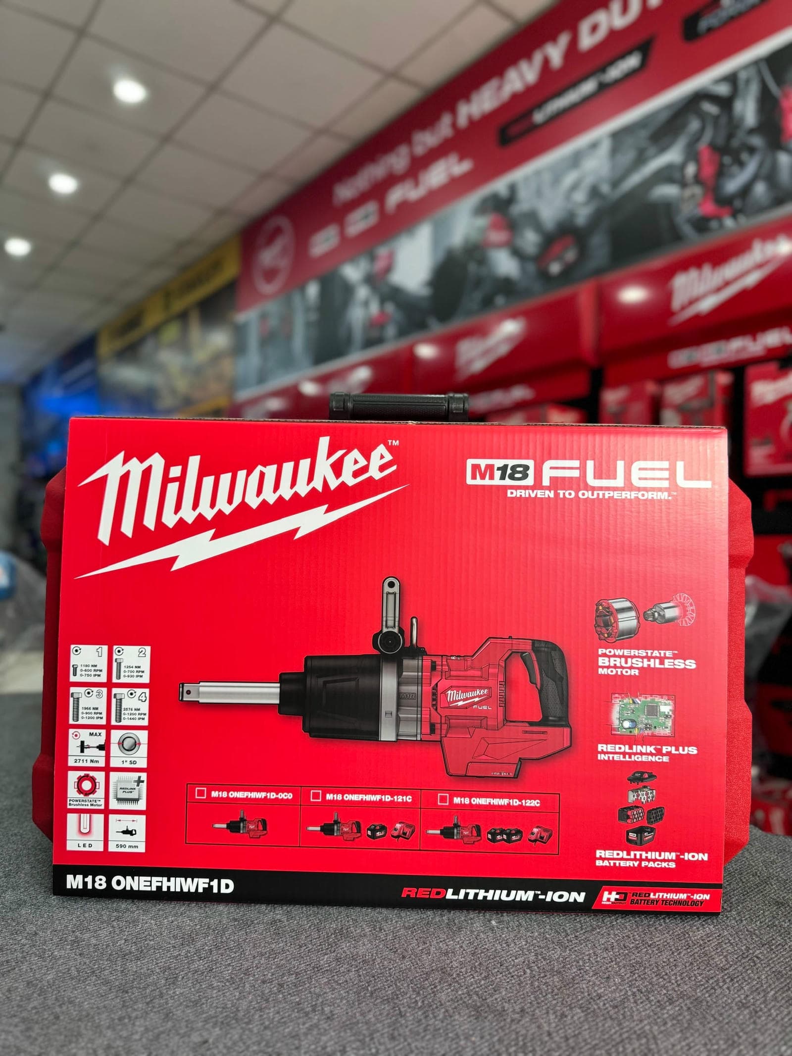 Máy siết bu lông dùng pin 18V Milwaukee M18 ONEFHIWF1D-0C0