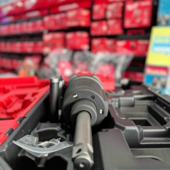 Máy siết bu lông dùng pin 18V Milwaukee M18 ONEFHIWF1D-0C0