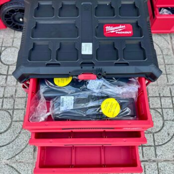 Hộp công cụ 3 ngăn PACKOUT™ Milwaukee 48-22-8443