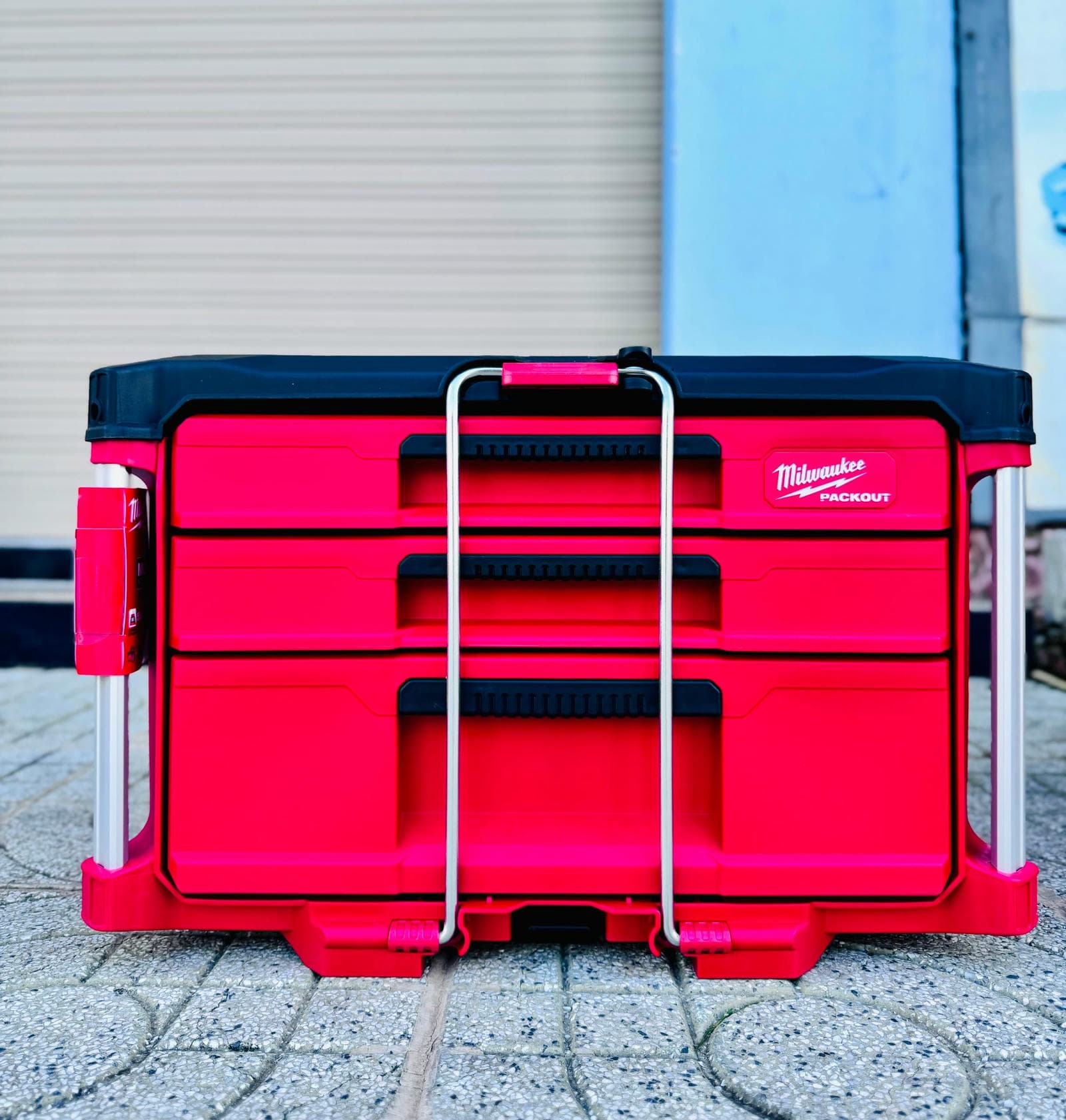 Hộp Đựng Dụng Cụ PACKOUT MILWAUKEE 48-22-8447