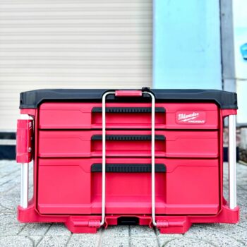 Hộp Đựng Dụng Cụ PACKOUT MILWAUKEE 48-22-8447