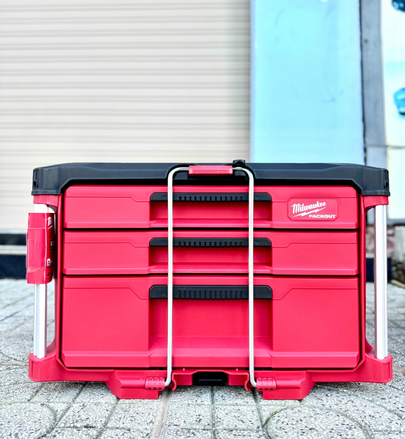 Hộp Đựng Dụng Cụ PACKOUT MILWAUKEE 48-22-8447